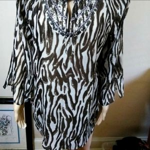 Gorgeois Chico's silk embellished tunic